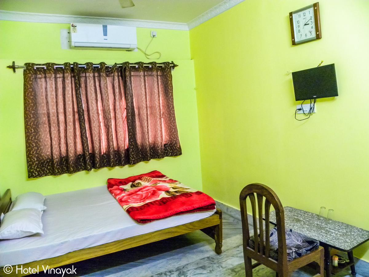 Hotel Vinayak Māldah Exteriér fotografie
